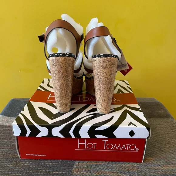 Hot Tomato🔥🍅 - Picture 2 of 3